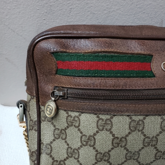 Authentic Gucci vintage web sherry line crossbody - Picture 4 of 14